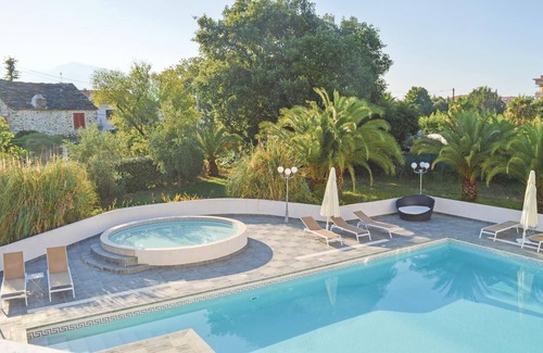 Moriani-Plage Apartment | Cozy 1 Bedroom Getaway in Moriani Plage with Ocean Views