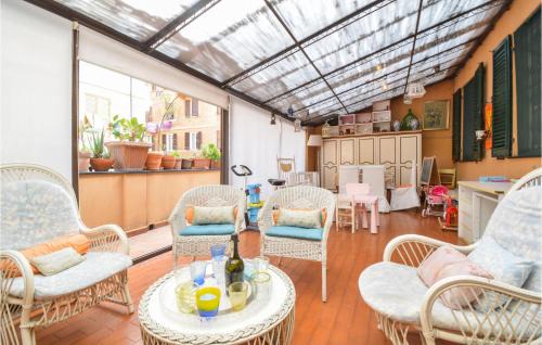 Sestri Ponente Apartment | Comfortable 3 Bedroom Apartment in Genova Sestri Ponente