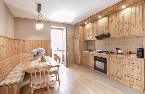 Lanzada Apartment | Nice apartment in Lanzada with WiFi