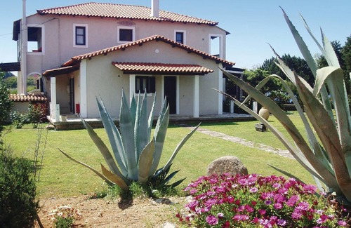 Pyrgos Apartment | Cozy 1 Bedroom Retreat in Leventoxori, Ilias with Ocean Views