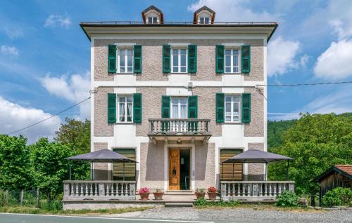 Loco Apartment | Inviting Apartment in Loco Di Rovegno for Families & Pets