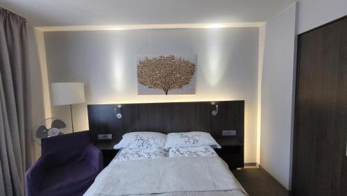 Stadtbezirk 3 Apartment | Modern Düsseldorf Apartment with Kitchen & Family Amenities