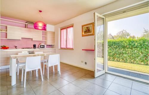 Raffa Apartment | Comfortable Apartment in Puegnago Sul Garda with Pool