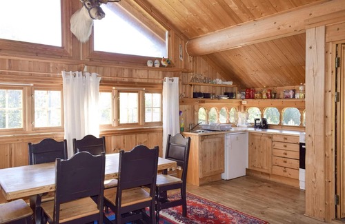 Rauland Apartment | Family-Friendly Vacation Home with Lake View & Activities