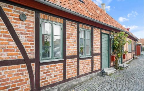 Simrishamn Apartment | Cozy Apartment in Simrishamn with Free Wifi & Pet-Friendly