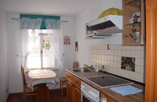 Goerlitz Apartment | Inviting City Apartment with Pool and Spa Amenities
