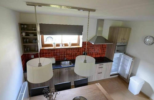 Lipno nad Vltavou House | Inviting Villa Apartment for 5 with Lake View & WIFI