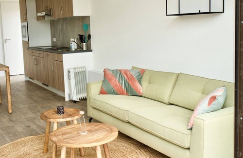 Enkhuizen House | Cozy Villa Apartment for 4 with Ocean View & WIFI