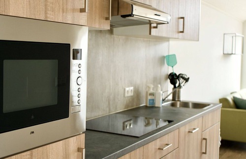 Enkhuizen House | Cozy Villa Apartment for 4 with Ocean View & WIFI