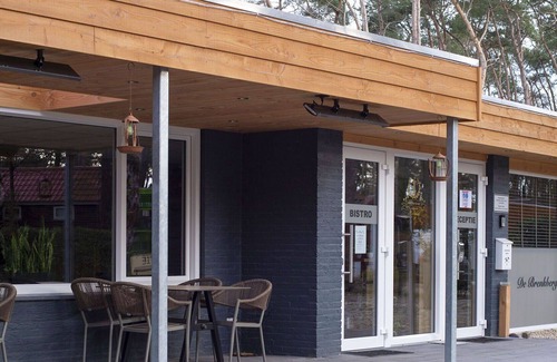 Nieuwe Heide House | Nice apartment in villa for 4 people with WIFI, TV, terrace and parking