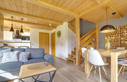 Szczyrk House | Nice apartment in villa for 8 guests with WIFI, TV, terrace and panoramic view