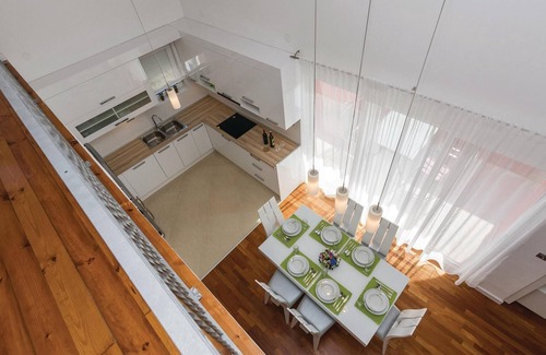 Vir Apartment | Stylish Apartment with Ocean Views in Beautiful Vir