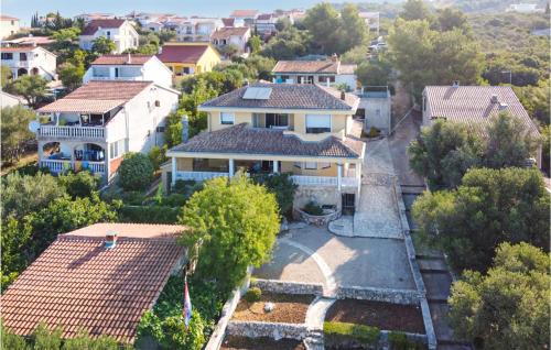 Zdrelac Apartment | Nice Apartment In Zdrelac