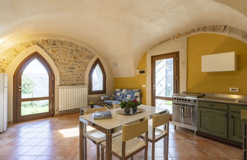 Novelli Apartment | Inviting Apartment with Pool, Ocean Views & Pet-Friendly Perks