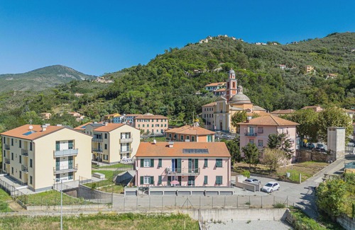 Sestri Levante Apartment | Cozy Oceanfront Apartment with A/C, WiFi & Balcony
