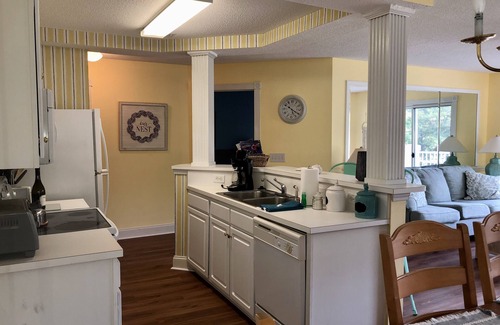 Calabash Apartment | Golf Course View Apartment in Brunswick Golf - Rated 10/10