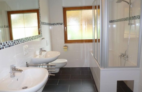 Hydra Apartment | Cozy Apartment Retreat in Algiers - Family and Pet Friendly