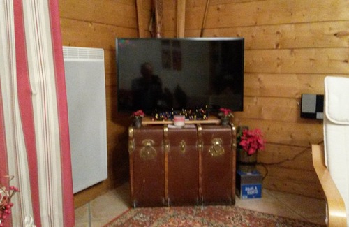Champagny-en-Vanoise Apartment | Top-Rated Apartment in Champagny with Pool & Spa Access