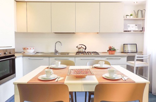 Rimini Historic Center Apartment | Relax by the Canal with Tiberius Bridge Views and Free WiFi