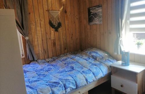 Saint-Leger Ski Chalet | Cozy Chalet Retreat by the Woods in Saint Lger