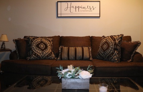 Redmont Park Apartment | Peaceful Retreat with Family-Friendly Kitchen Amenities