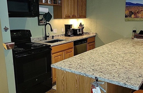 Bartlett House | Top-Rated Condo at Attitash Mountain Village Near Storyland