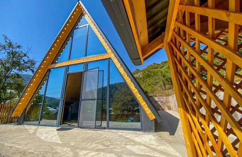 Kaputan Villa | Cozy Cottage Retreat in Dilijan for Family Getaways