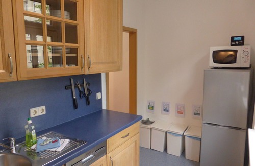 Jena Apartment | Cozy Apartment for 9 Near Center with Free WIFI & Pool