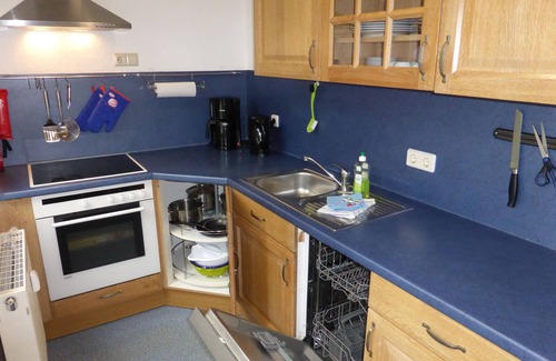 Jena Apartment | Cozy Apartment for 9 Near Center with Free WIFI & Pool