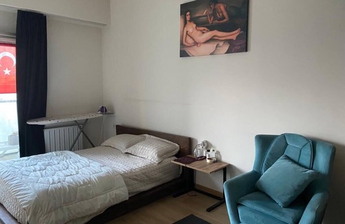 Esenyurt Apartment | Cozy Hotel Near Metro with Garden & Pet-Friendly Amenities