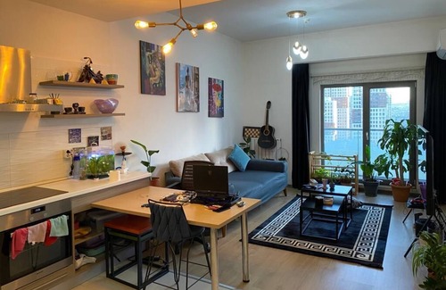 Esenyurt Apartment | Cozy Hotel Near Metro with Garden & Pet-Friendly Amenities