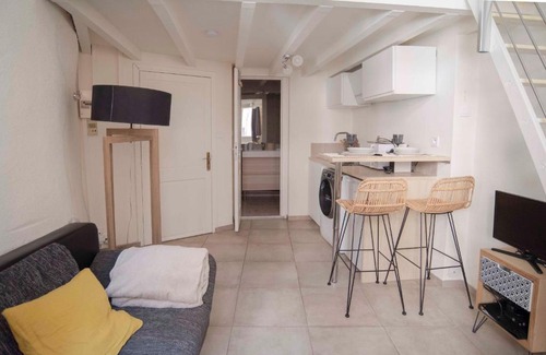 Les Cordeliers Apartment | Charming Duplex Studio Perfect for Couples in Lyon