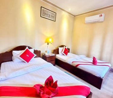 Prampir Makara House | Cozy Guesthouse with Breakfast and Hot Tub Amenities