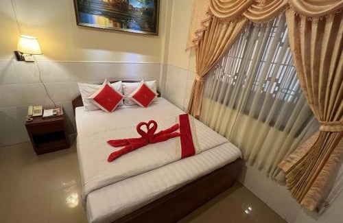 Prampir Makara House | Cozy Guesthouse with Breakfast and Hot Tub Amenities
