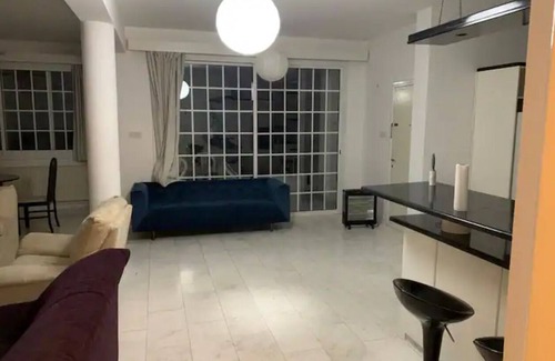 Ayios Dhometios Apartment | Family-Friendly Retreat at Nice Home 4u