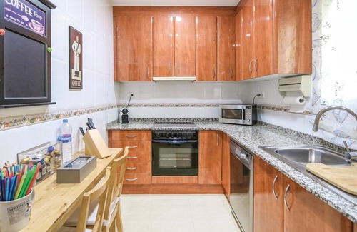 Sant Cebria de Vallalta House | Explore 3-Bedroom Retreat in St. Cebrià de Vallalta