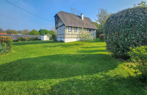 Saint-Aubin-sur-Mer House | Beachfront Retreat in Saint-Aubin-sur-Mer Awaits You