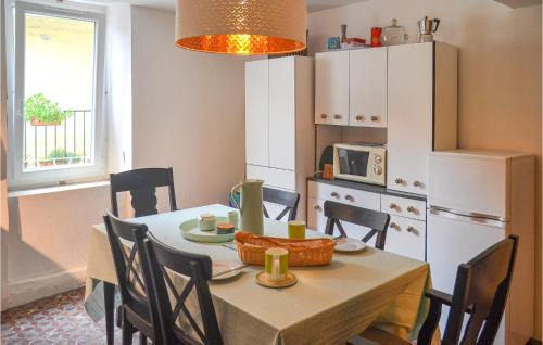 St Gervais sur Mare House | Family-Friendly 2 Bedroom Home in Saint-Gervais-Sur-Mare