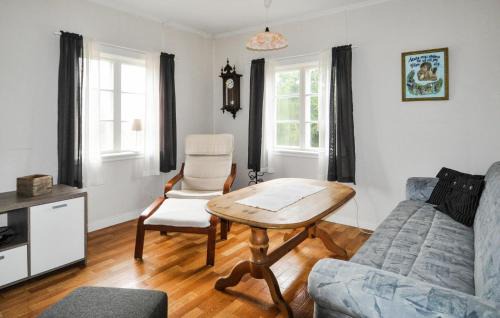 Arjang House | Nice Home In Årjäng With Wifi