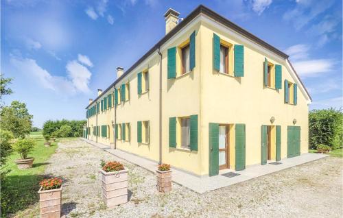 Ariano nel Polesine House | Delightful Home in Ariano Nel Polesine with Kitchen Access