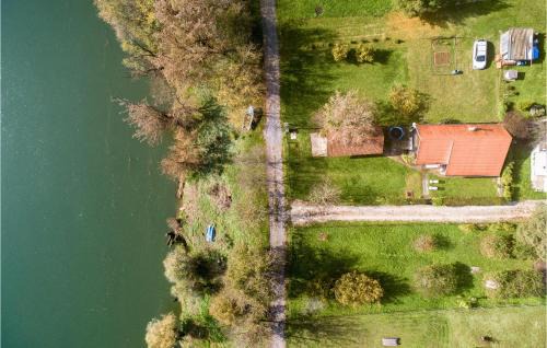 Pokupsko House | Cozy 1 Bedroom Home with Pet Friendly Amenities