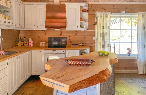 Nordre Land House | Enchanting Log Cabin Retreat Near Dokka and Lillehammer