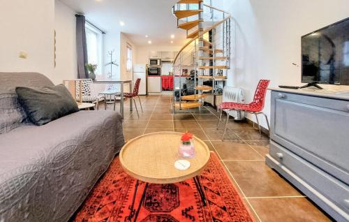 Boissy-le-Chatel House | Nice Home In Boissy Le Châtel With Swimming Pool