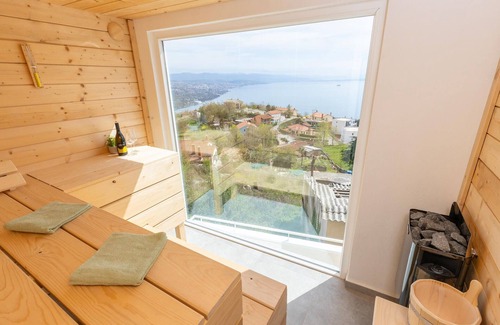 Bregi House | Cozy 1 Bedroom Retreat with Ocean Views in Bregi