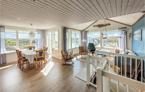 Bomlo House | Tranquil Getaway in Bremnes with Oceanfront Views