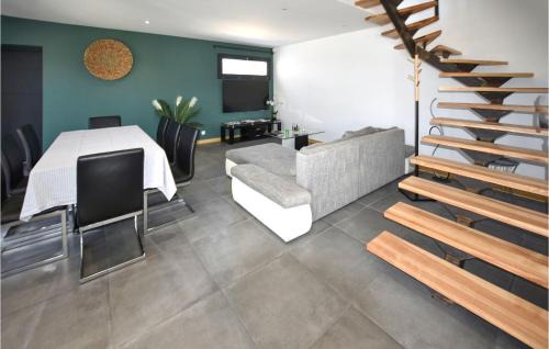 Colonzelle House | Cozy Getaway in Colonzelle with Pool and Free Wifi