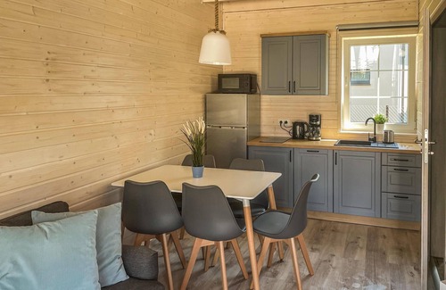 Debki House | Unforgettable Family Getaways with Oceanfront Fun Activities