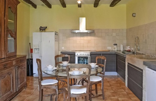 Domme House | Family-Friendly 3 Bedroom Retreat in Scenic Domme