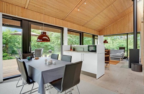 Øksenmølle House | Comfortable 3-Bedroom Getaway in Ebeltoft with Spa