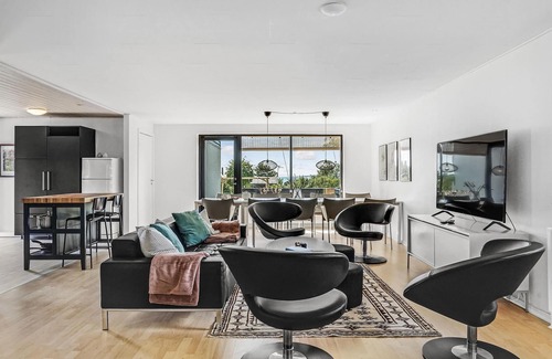 Lyngsbæk Strand House | Spacious Vacation Home with Oceanfront Views & Fun Activities